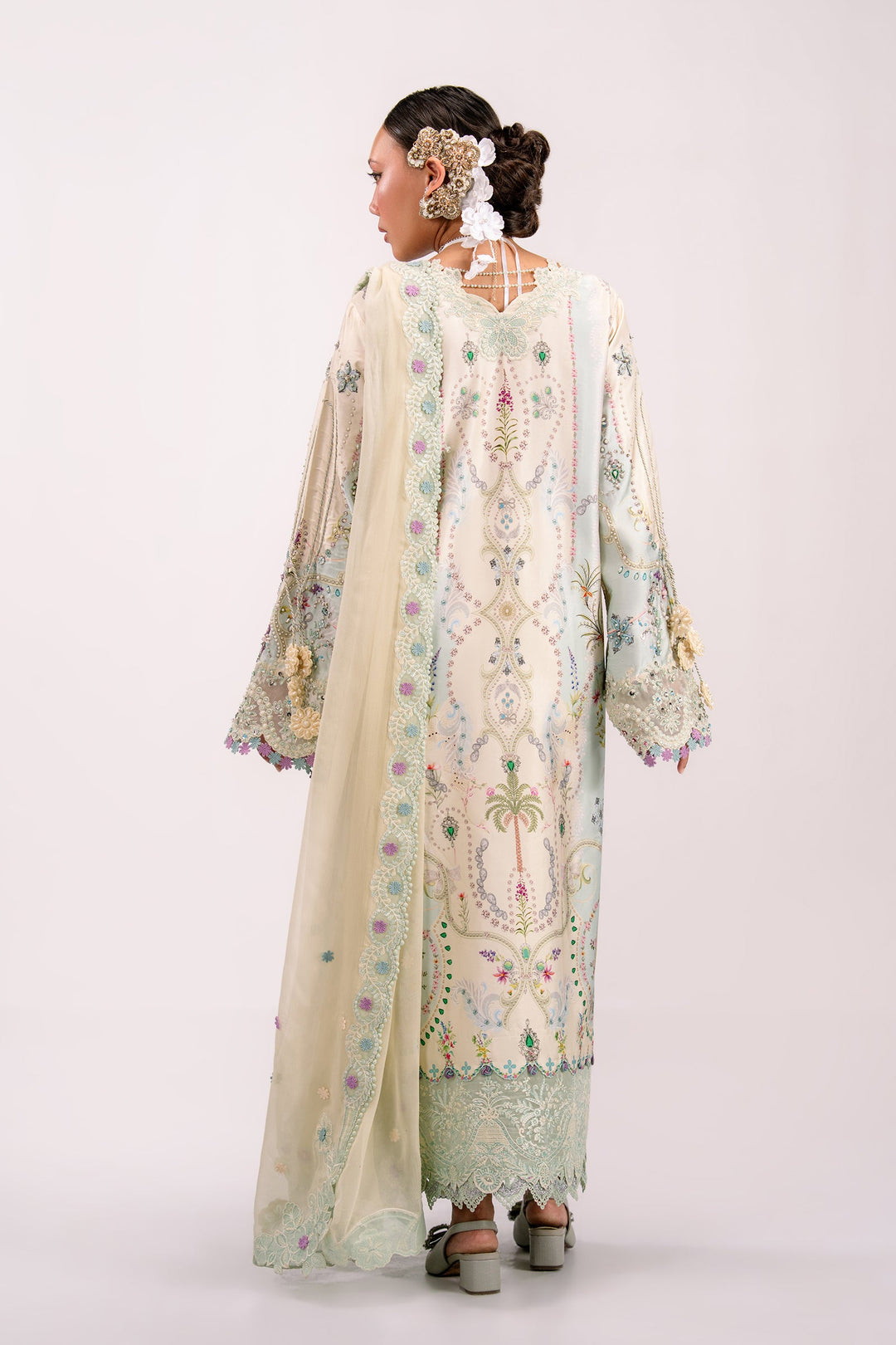 Luxe Silk &