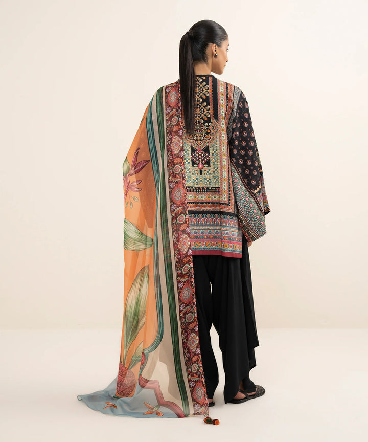 3 Piece - Embroidered Lawn Suit