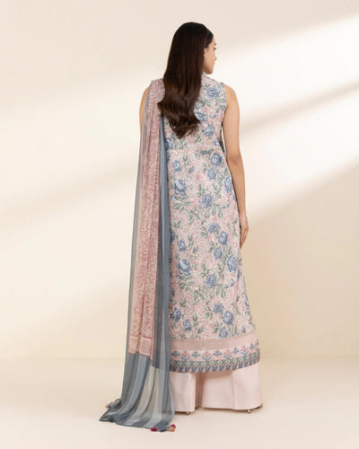 3 Piece - Embroidered Lawn Suit