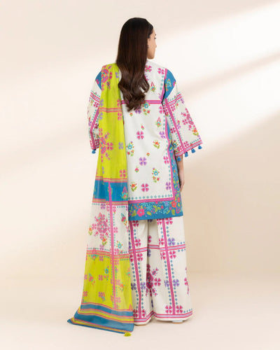 3 Piece - Embroidered Lawn Suit