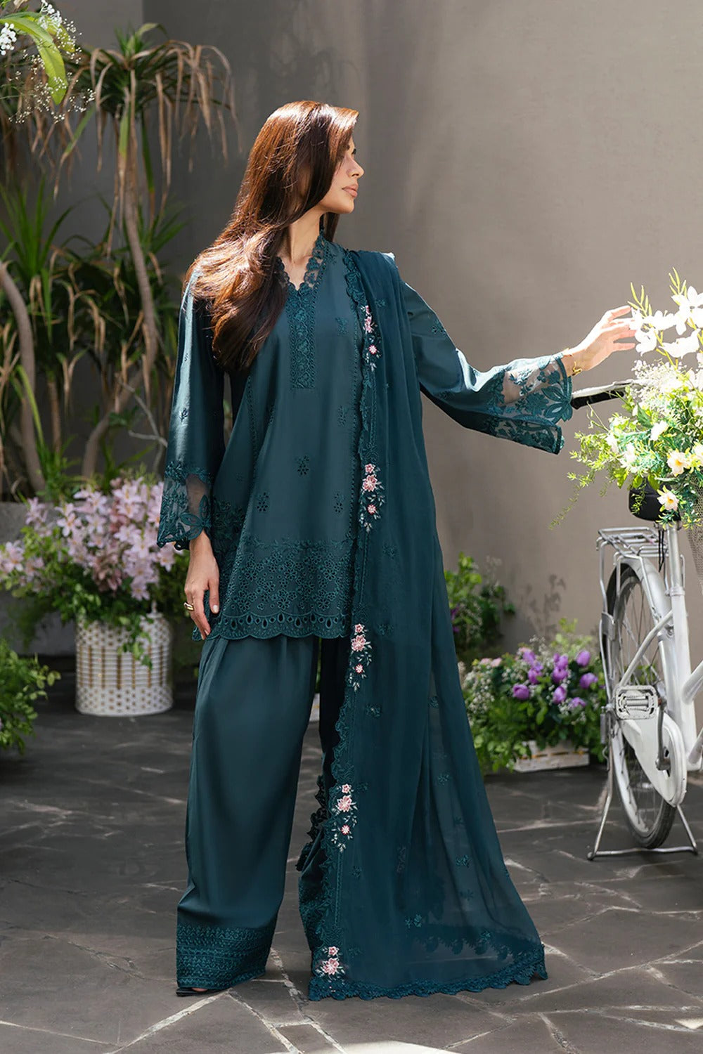 Embroidered Lawn