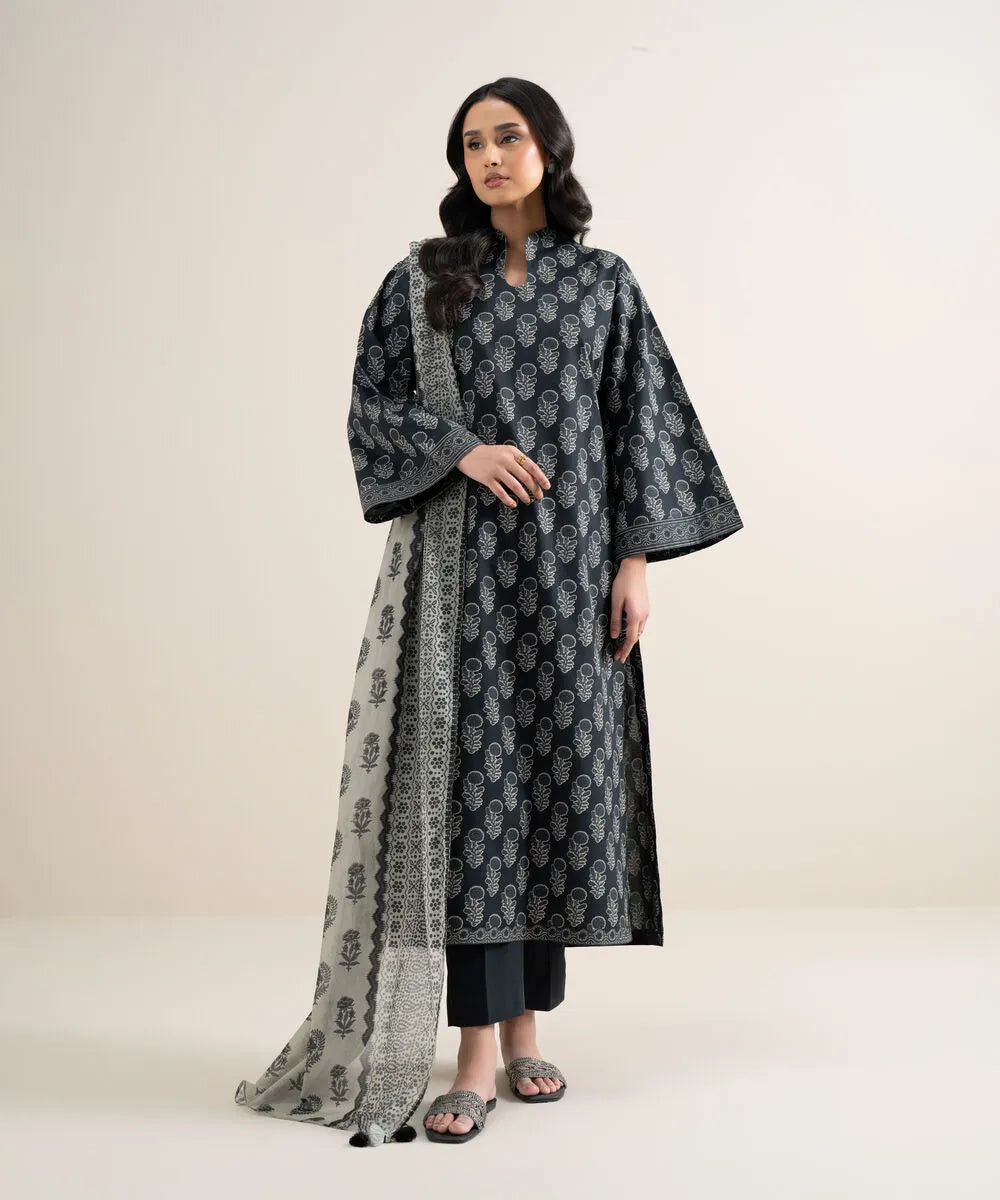 3 Piece - Embroidered Lawn Suit
