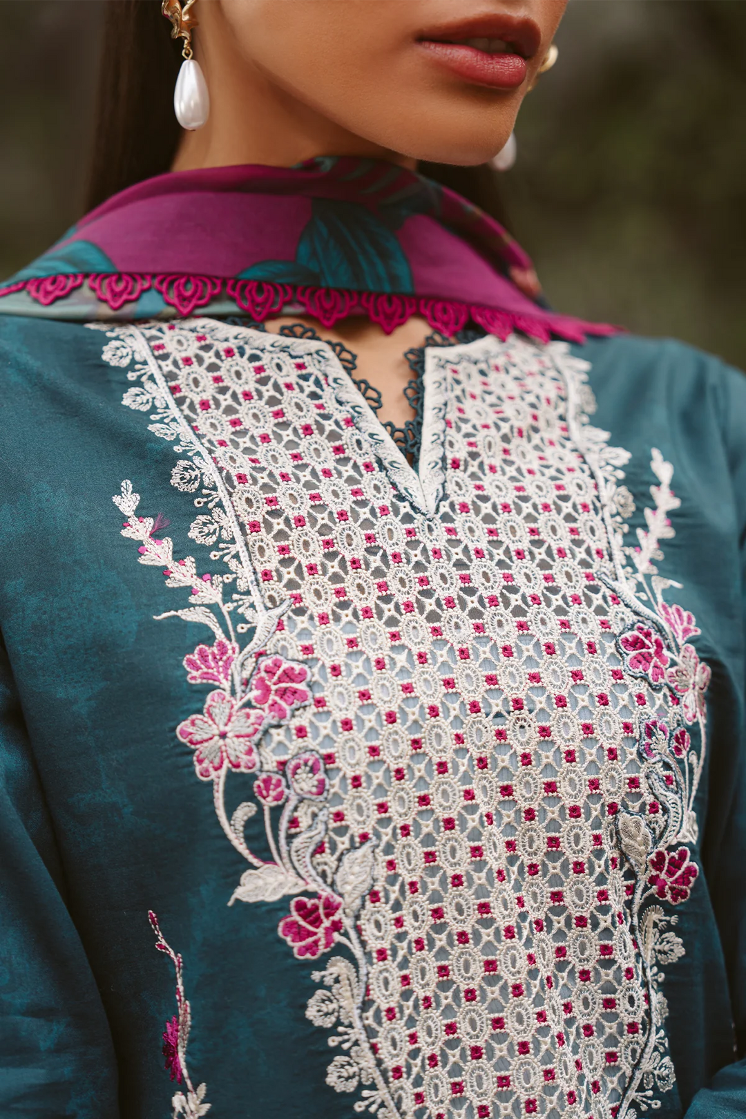 AYZEL SEREIN EID KARI