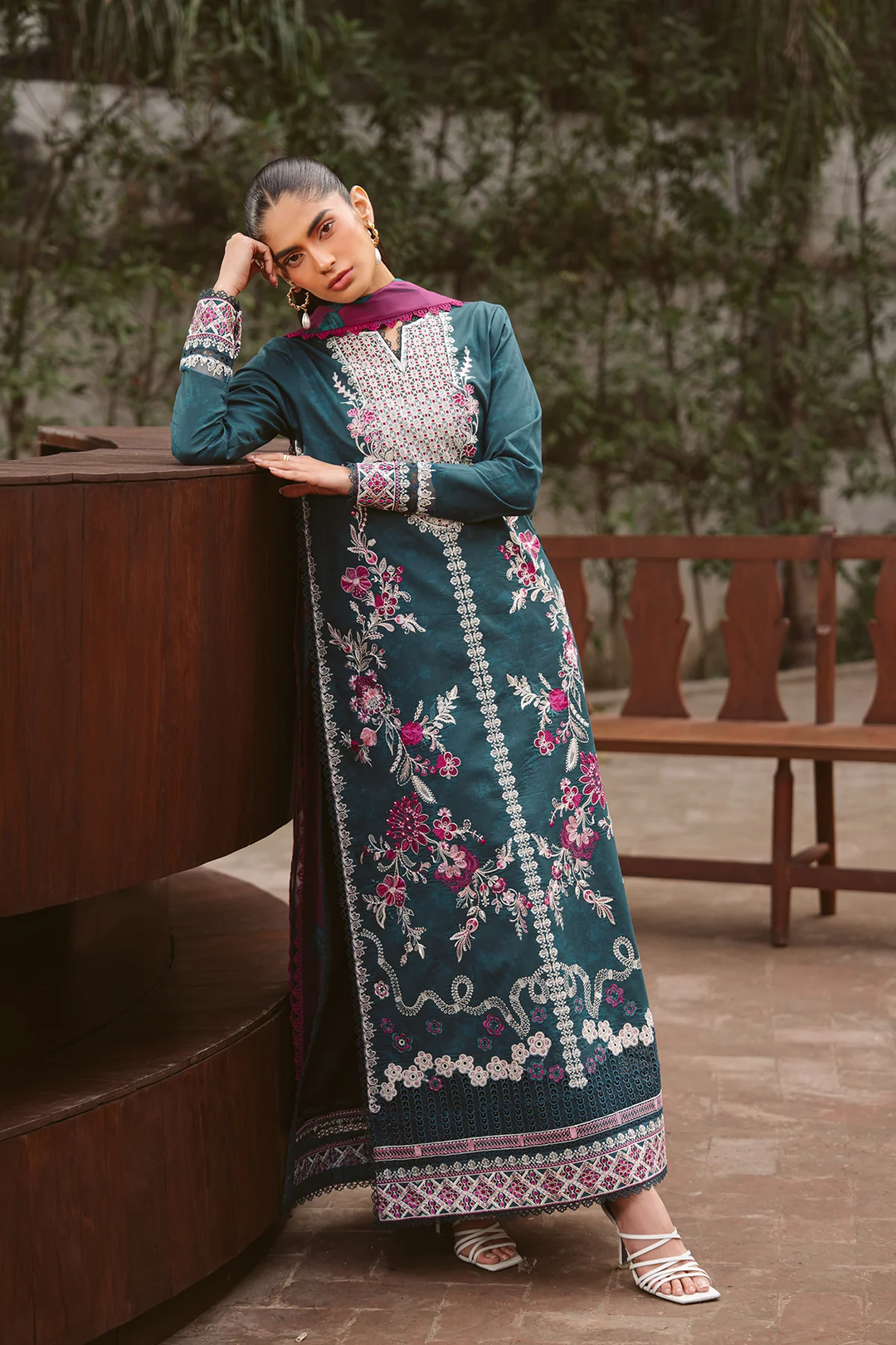 AYZEL SEREIN EID KARI