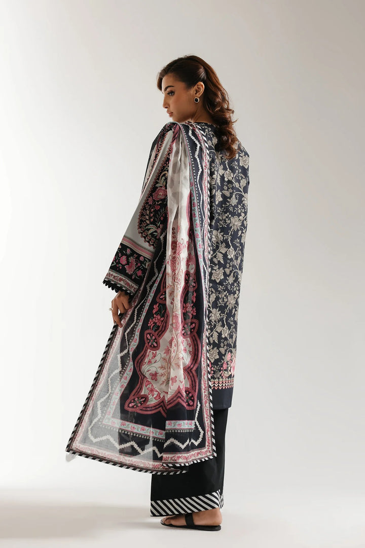 PRINTED SUIT