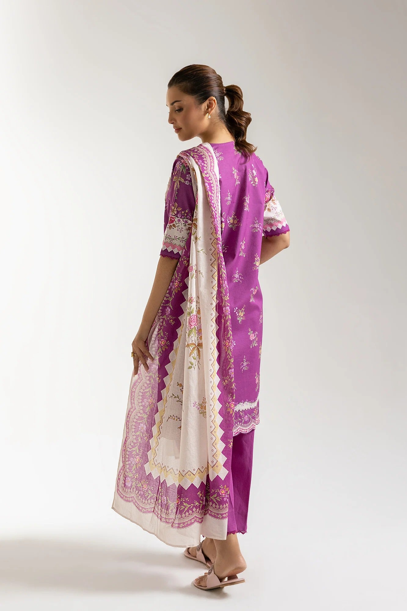 PRINTED SUIT