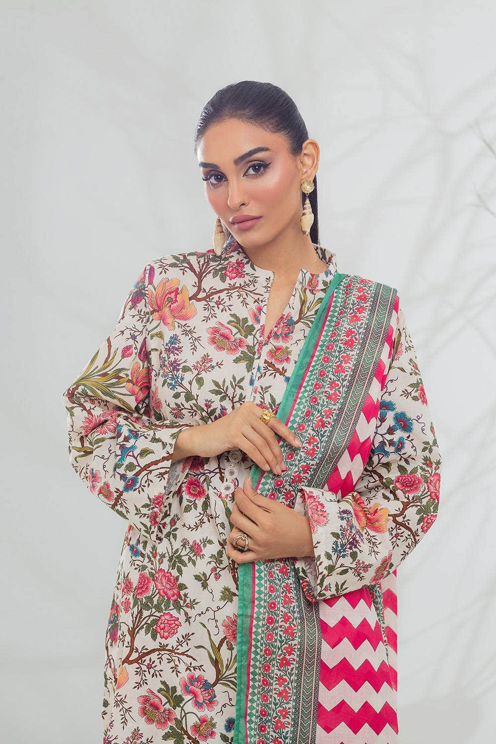 3 Piece Printed Lawn Suit IPSTD-44118