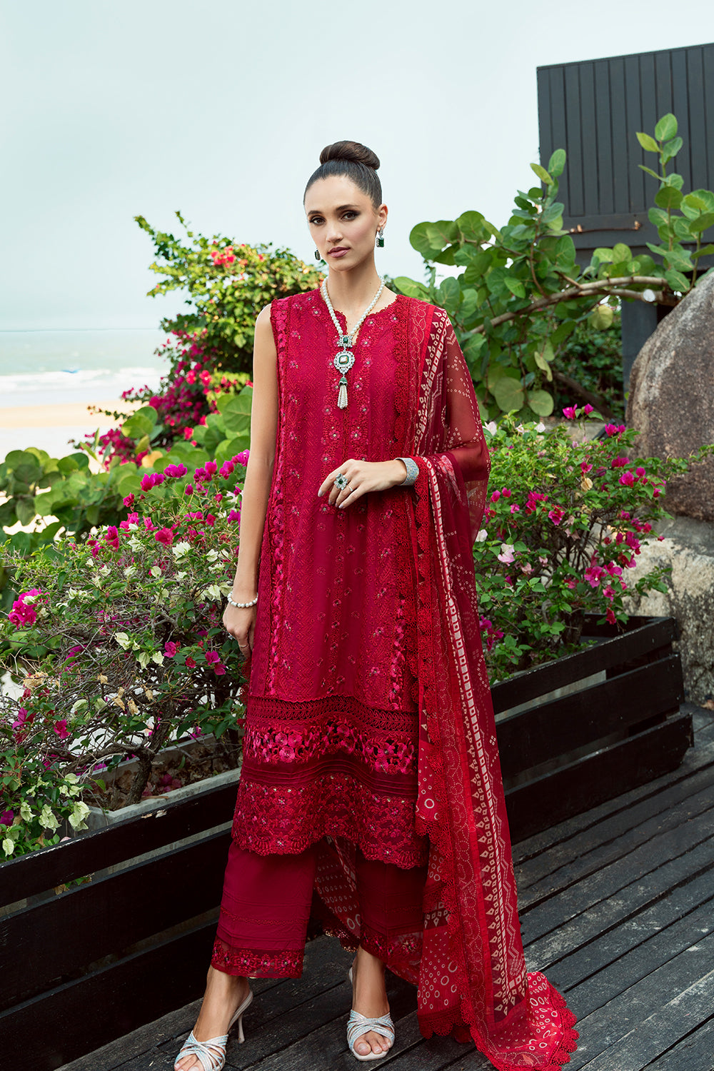 Saira Rizwan luxury lawn Sophia SR-02