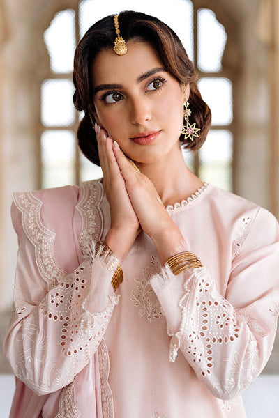 3PC EMBROIDERED LAWN SUIT