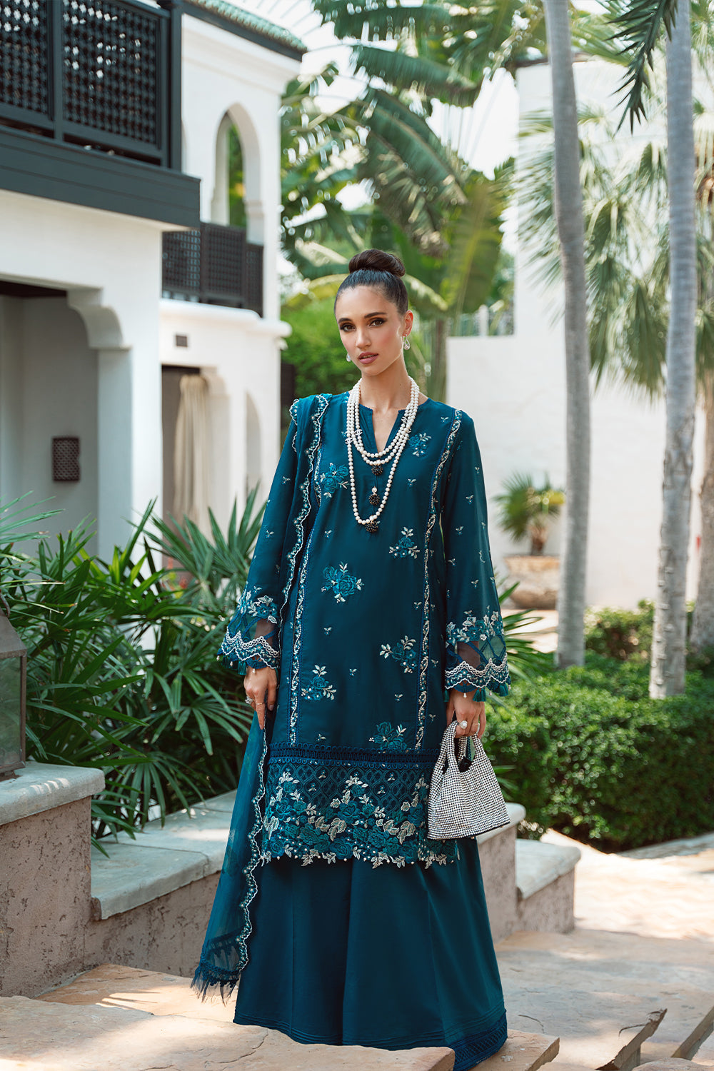 Saira Rizwan luxury lawn Sibel SR-04