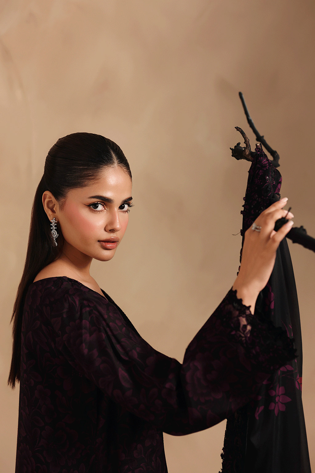 Naqsh Embroidered Rawsilk