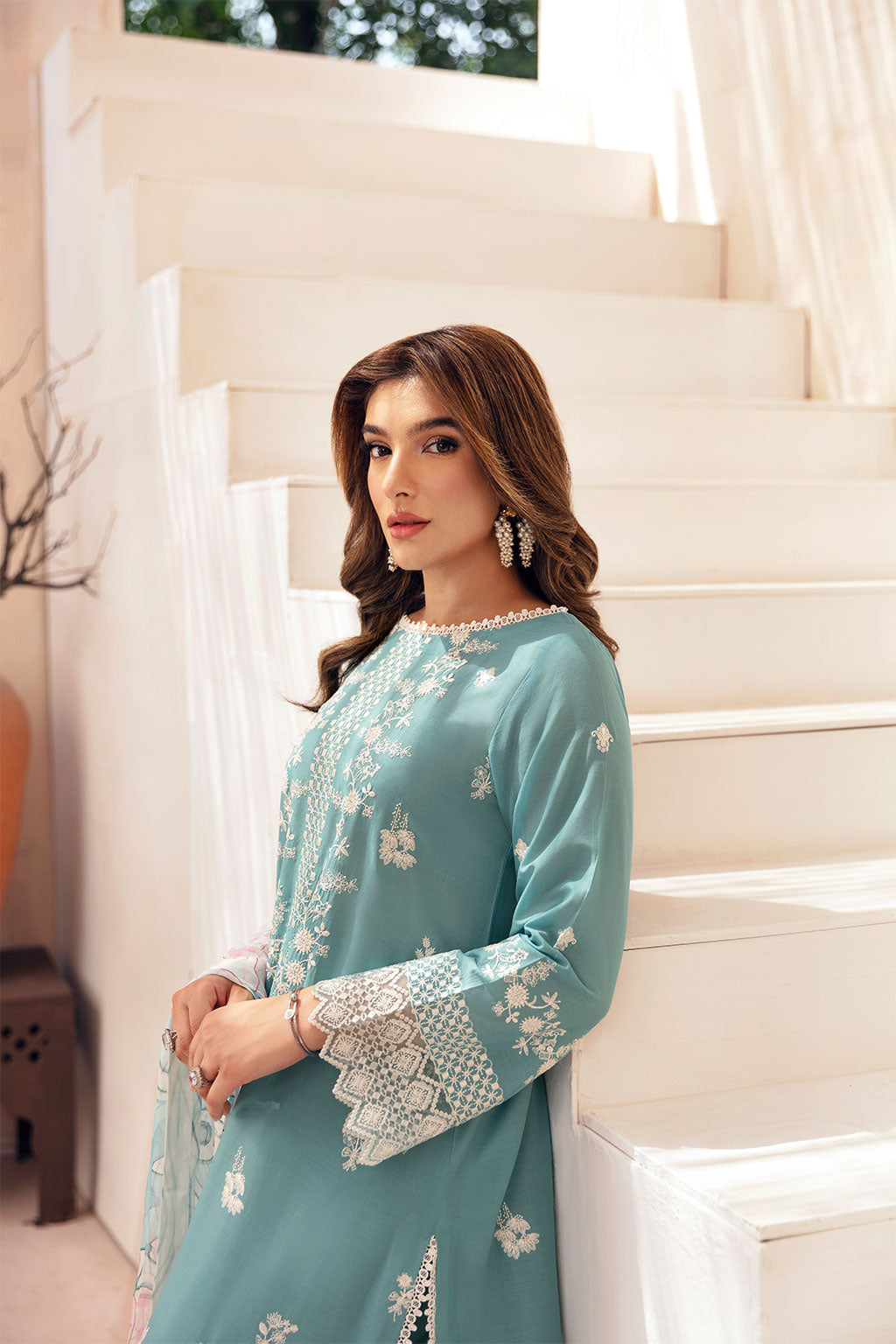 ANDAAZ LUXURY LAWN