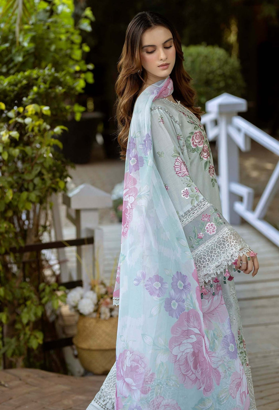 Gardenia Embroidered Lawn