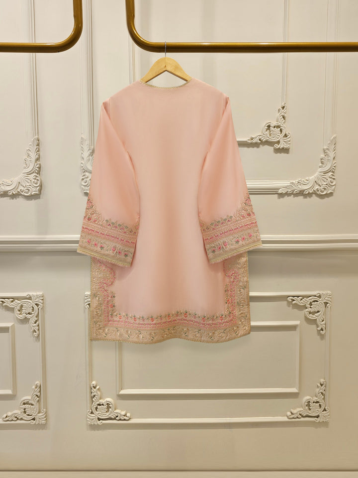 3 Piece- Pure Sheesha Silk Embroidered Suit