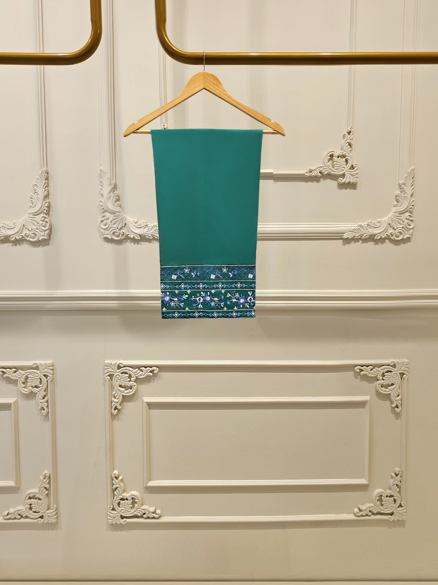2 Piece - Embroidered Lawn Suit