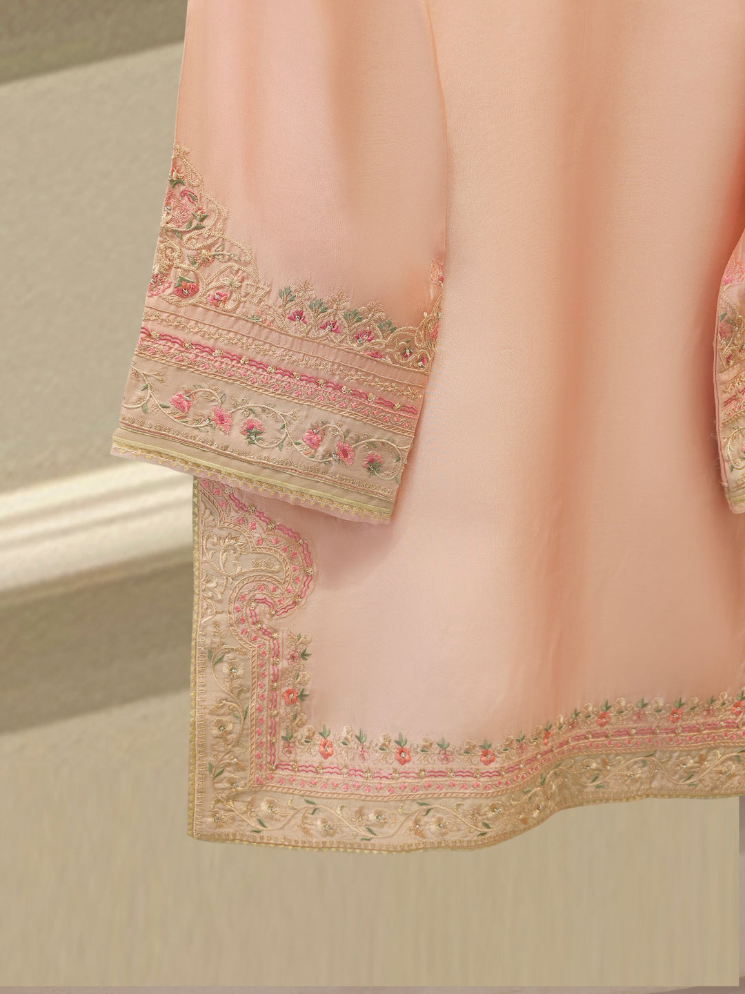 3 Piece- Pure Sheesha Silk Embroidered Suit