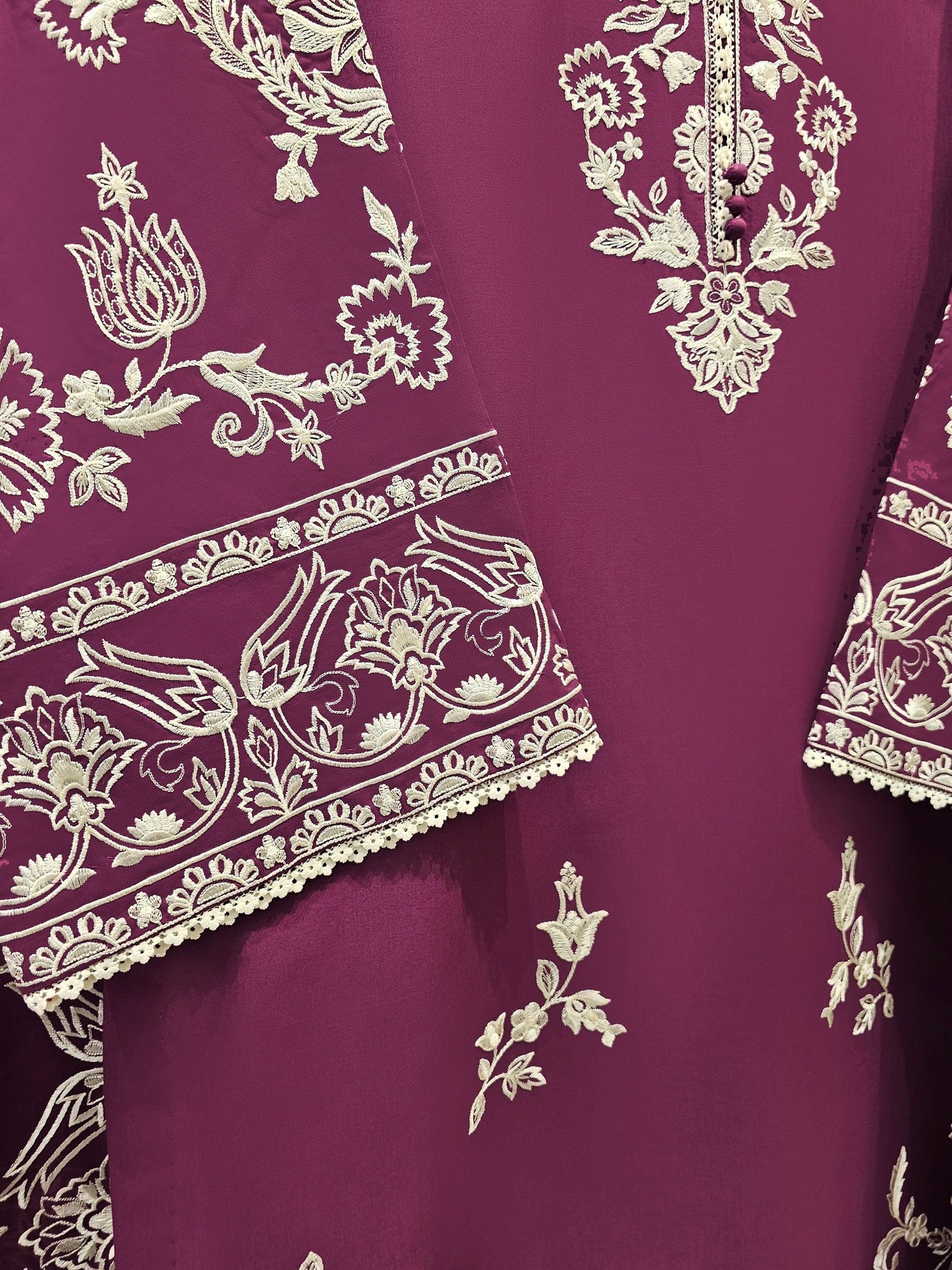 3 Piece - Embroidered Lawn Suit