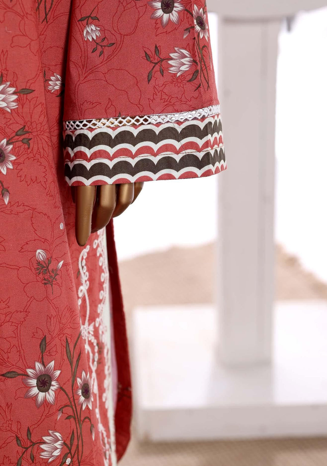 Embroidered Lawn  3Piece Stitched