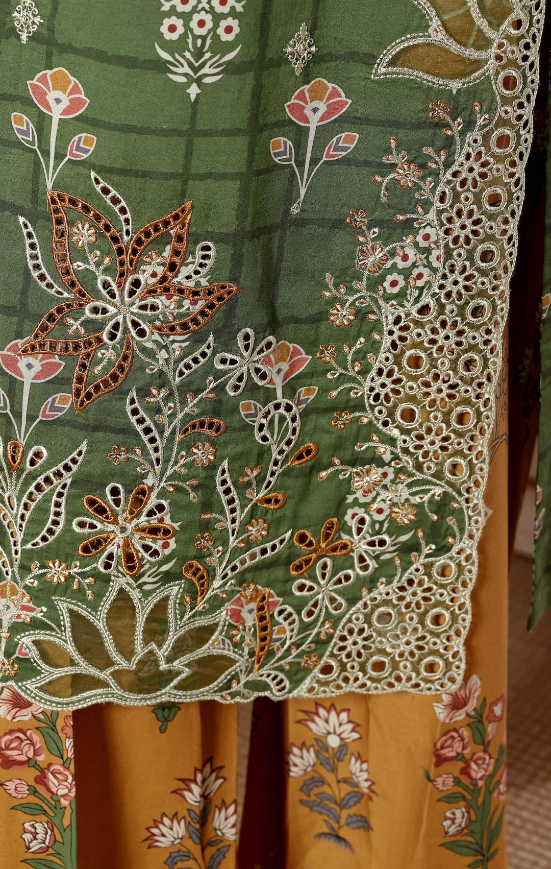 Embroidered Lawn  3Piece Stitched