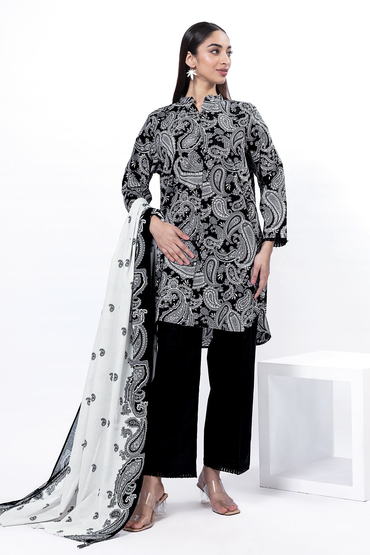 Printed | Lawn Fabrics 3 Piece