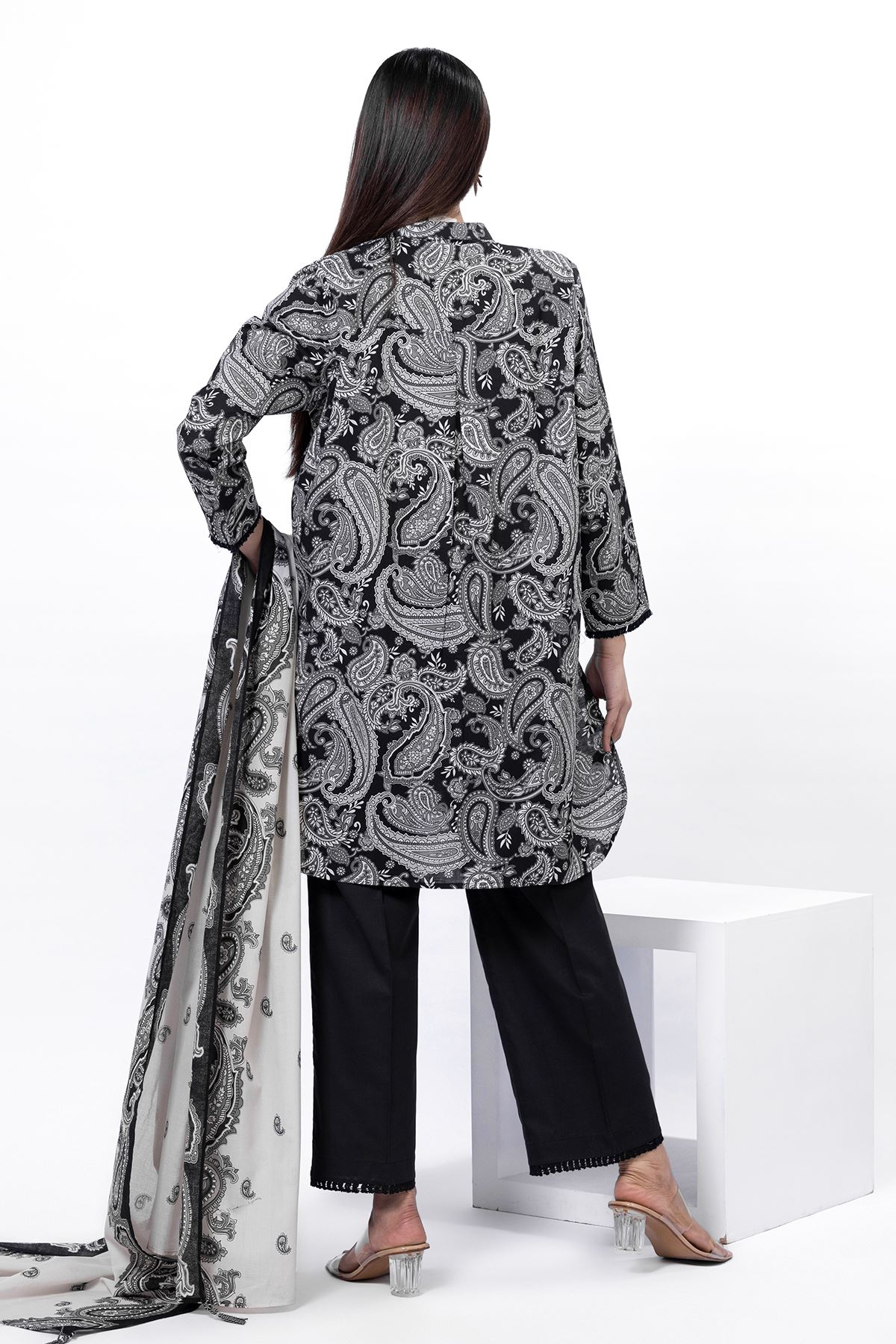 Printed | Lawn Fabrics 3 Piece