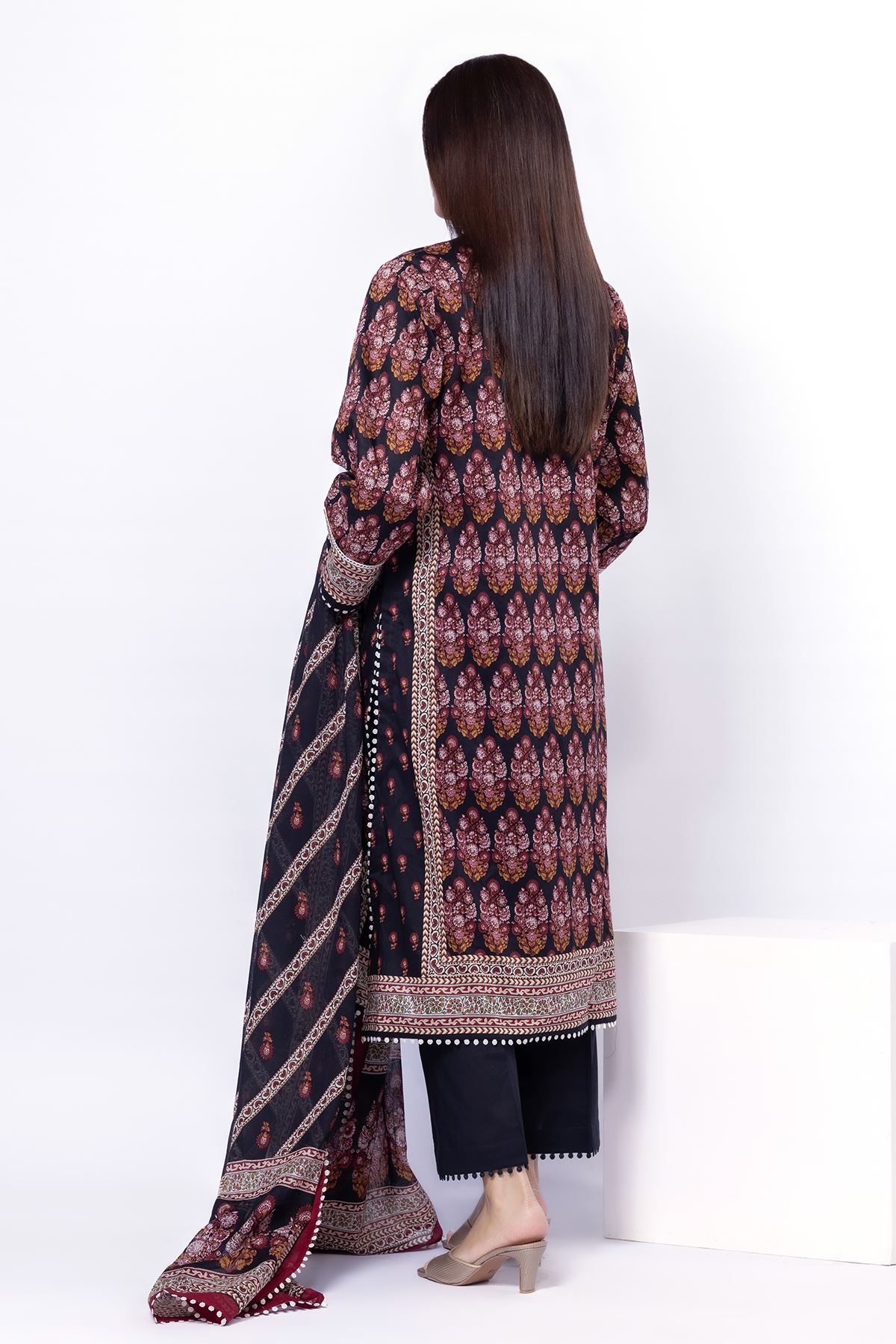 Printed | Lawn Fabrics 3 Piece