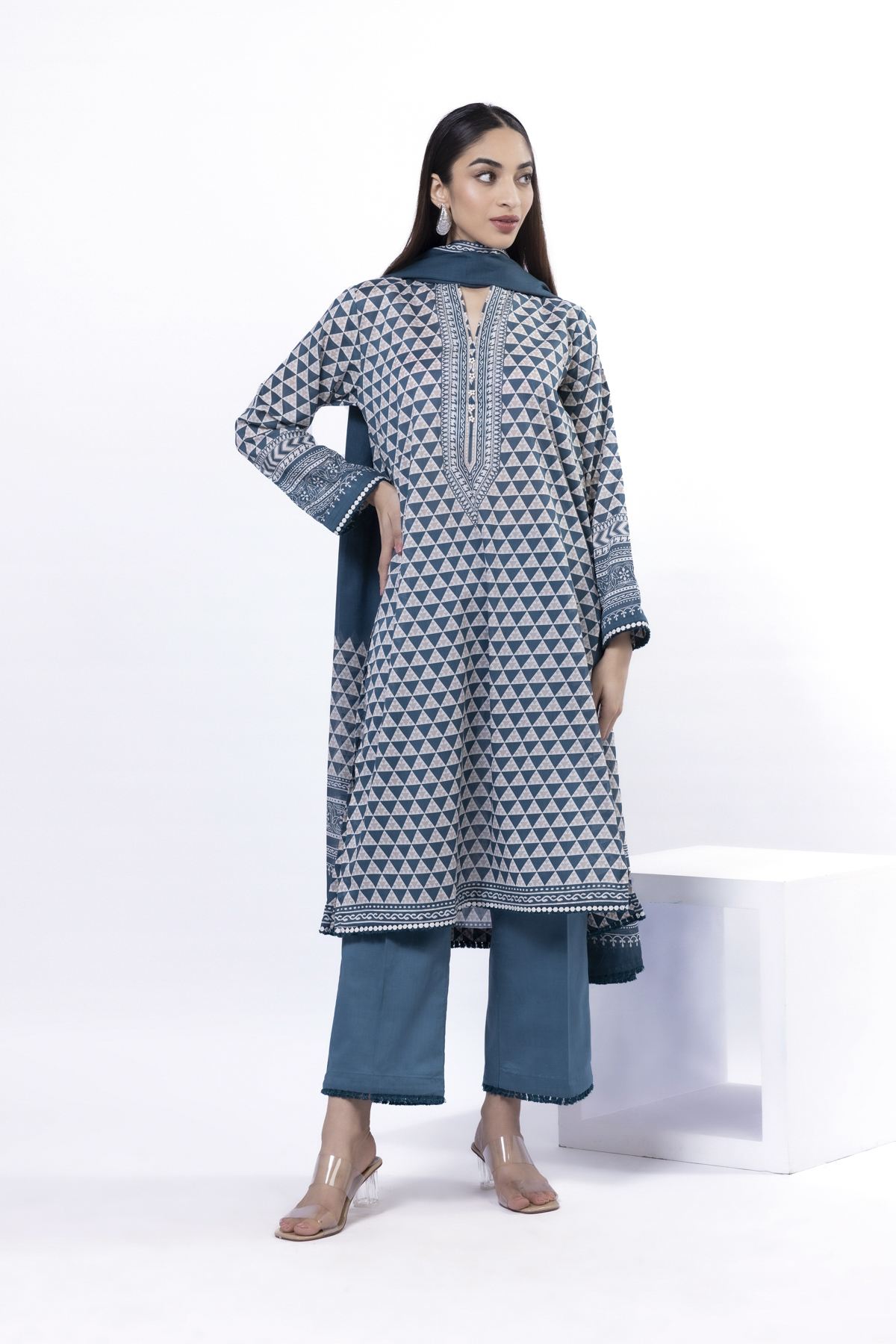 Printed | Lawn Fabrics 3 Piece