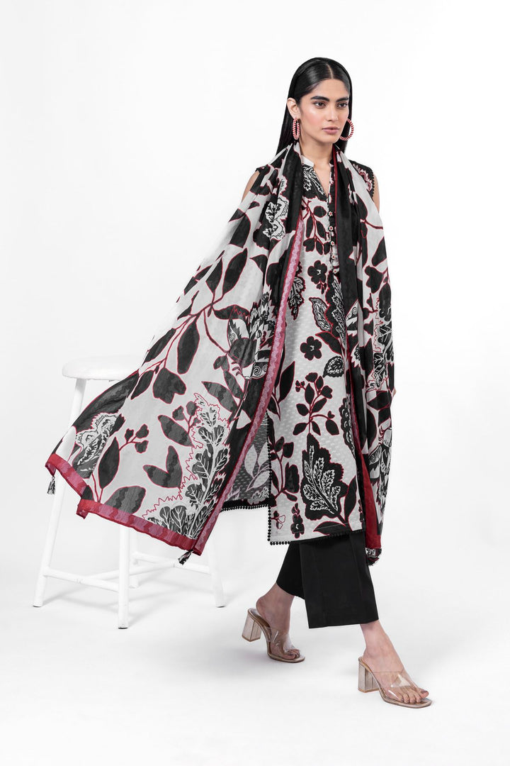 Printed | Lawn Fabrics 3 Piece