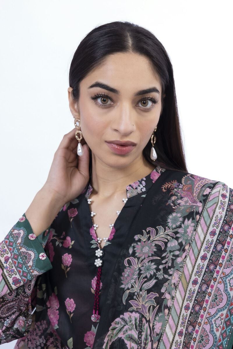 Printed | Lawn Fabrics 3 Piece