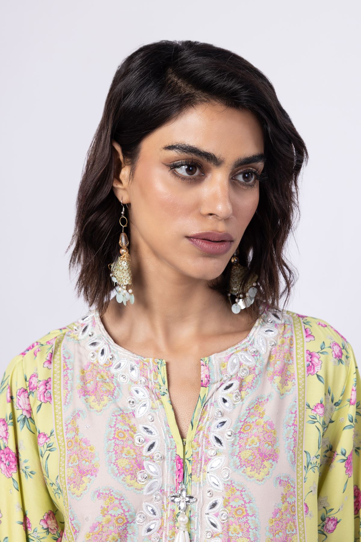 Embroidered | Viscose Oak Silk Kurta With Dupatta