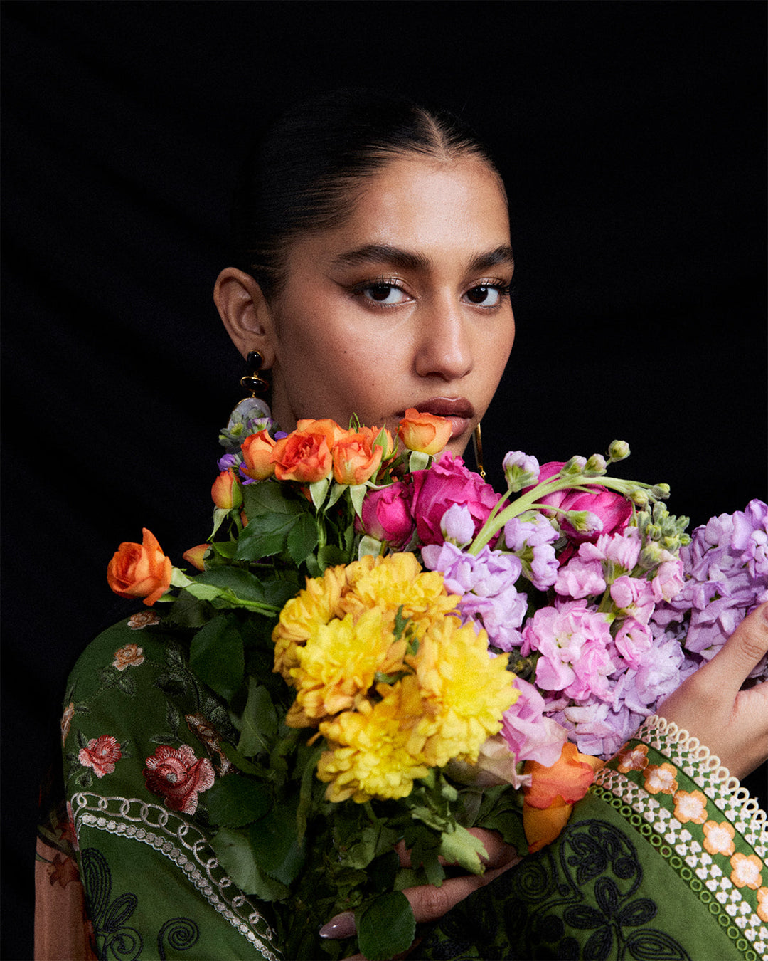Floral Dori Embroidered Set