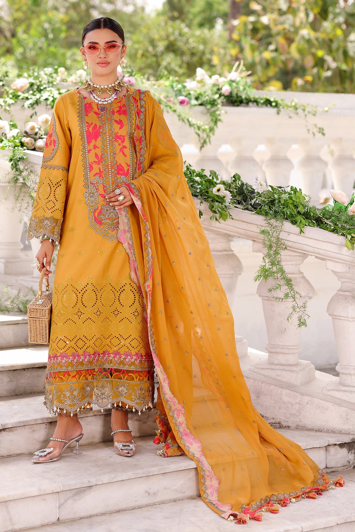 Charizma Tabeer Vol-02